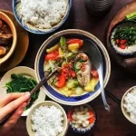 Eating etiquette in Vietnam