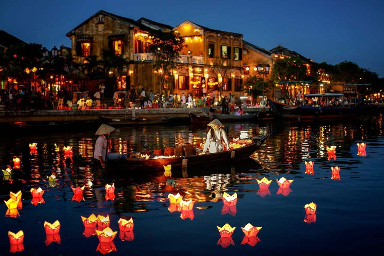 An Unforgettable Vietnam Experience: Hoi An by Night